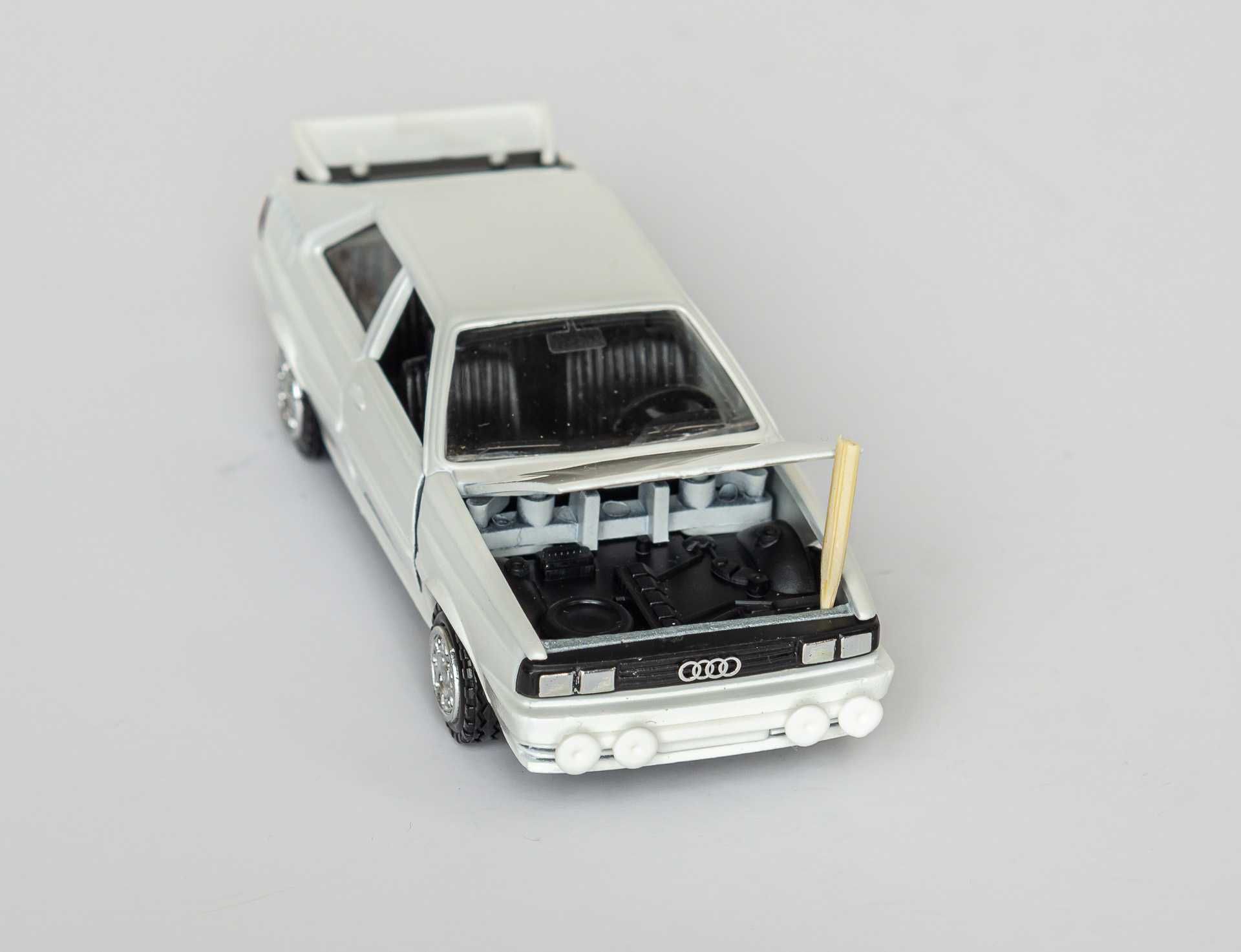 1:43 Audi 80 B2 Quattro 1978-86 coupe white, Conrad #1020 W.Germany