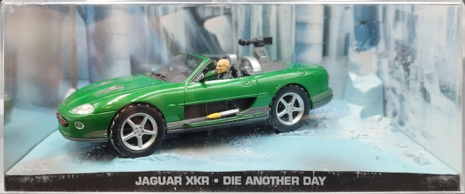 1:43 Altaya Jaguar XKR 007 James Bond Model nowy