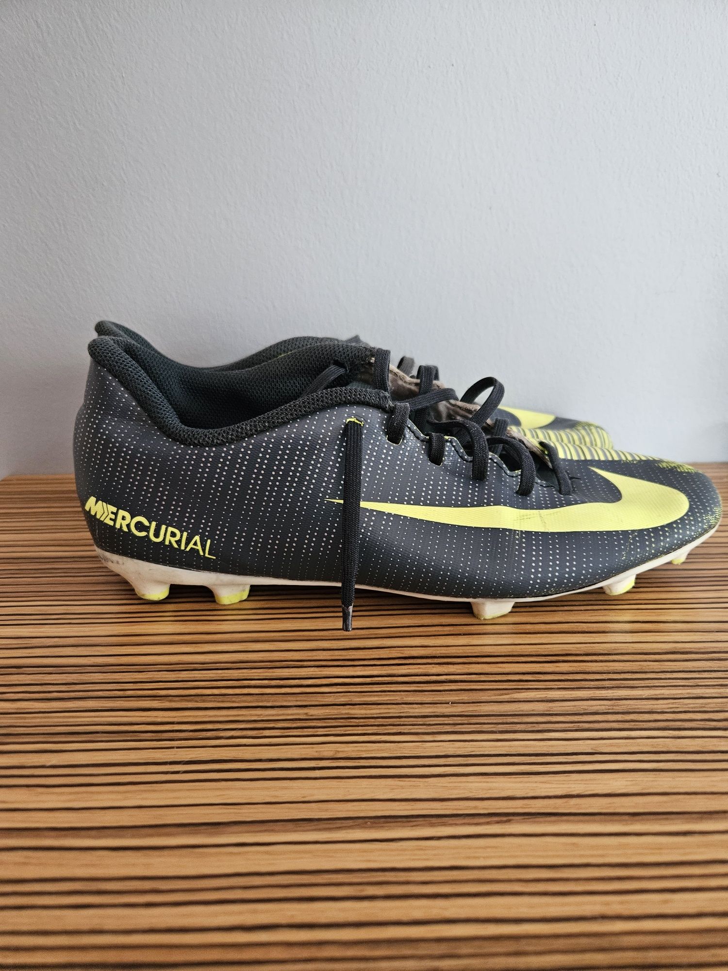 Nike Mercurial Veloce III Academy FG CR7 Roz.40