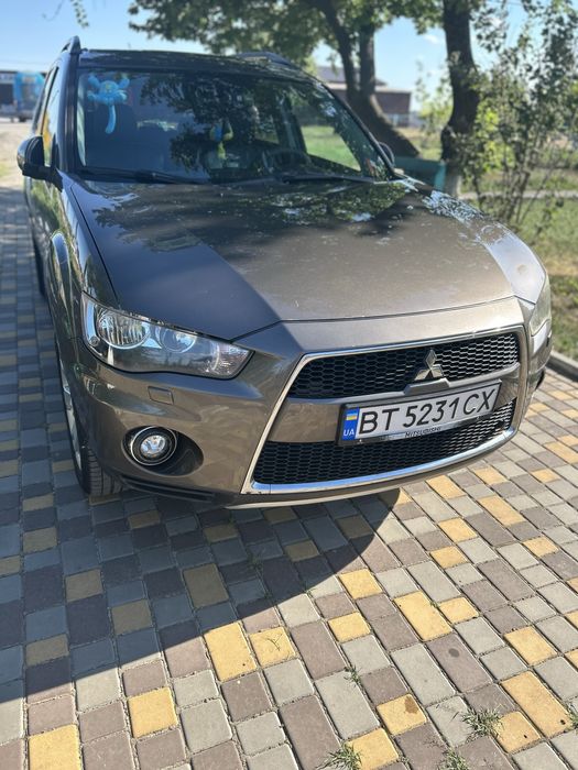 Продам особистий автомобіль MiTSUBISI