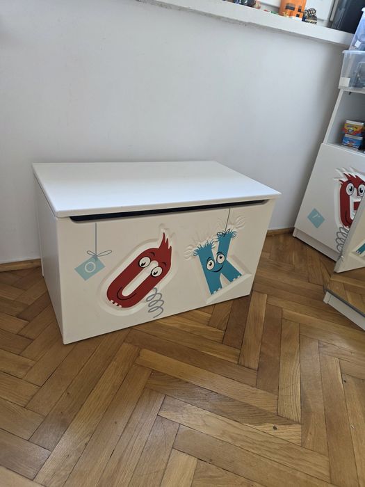 Sprzedam zestaw porzadnych mebli