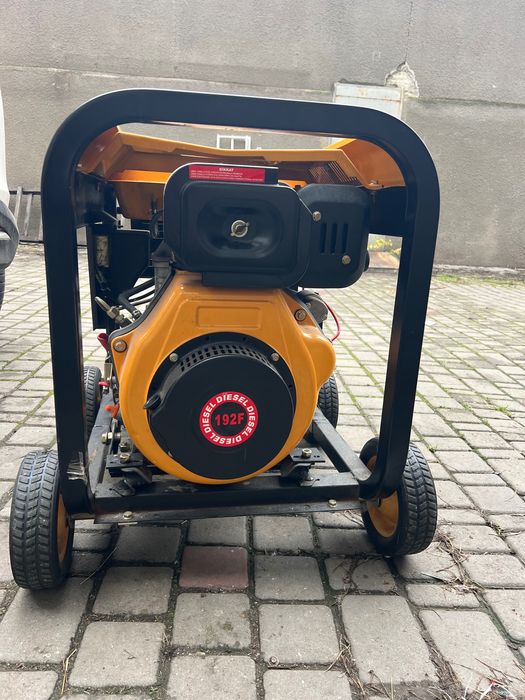 Генератор дизельный трехфазный 8,5 кв.