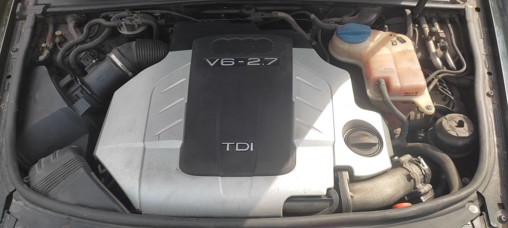 Срочно продам Ауді А6 С6.