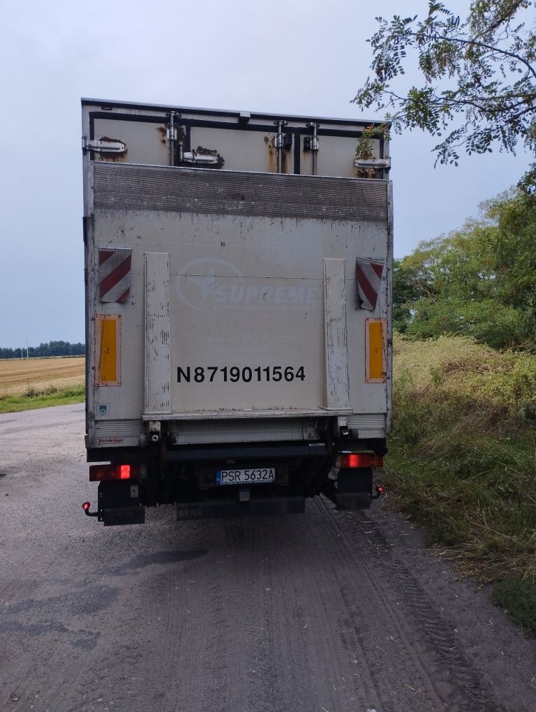 Iveco Stralis 310 chłodnia 19e.palet winda