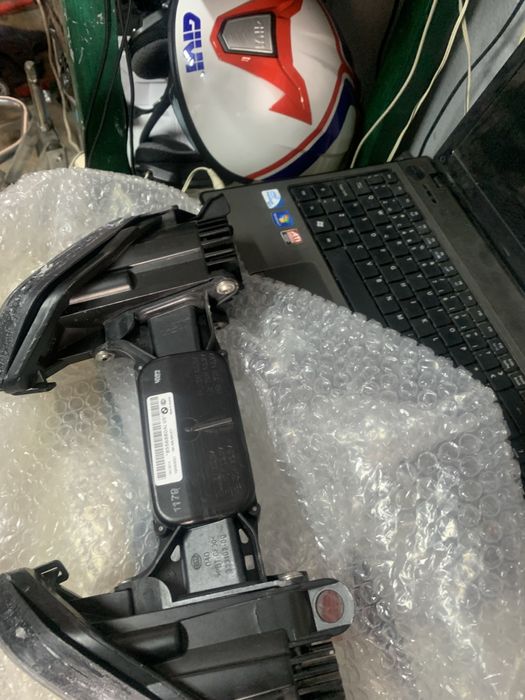 Vendo optica Bmw s1000rr mais material