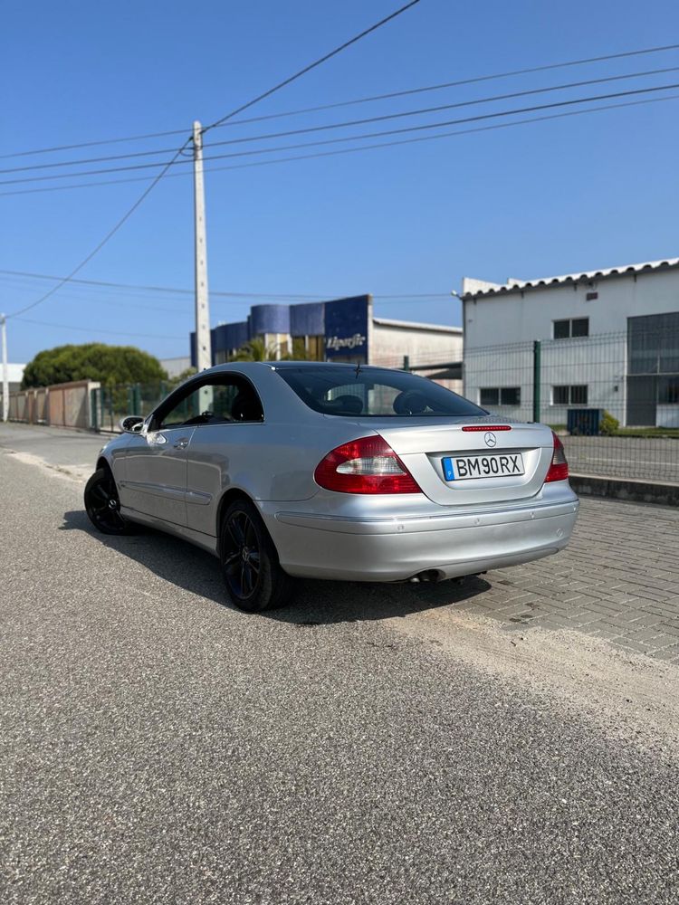 Mercedes-Benz CLK 220 Avantgarde