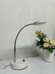 Candeeiro secretária em LED