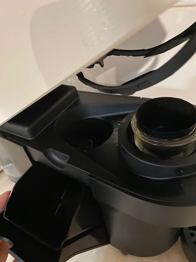 Máquina de café KRUPS Nespresso Vertuo