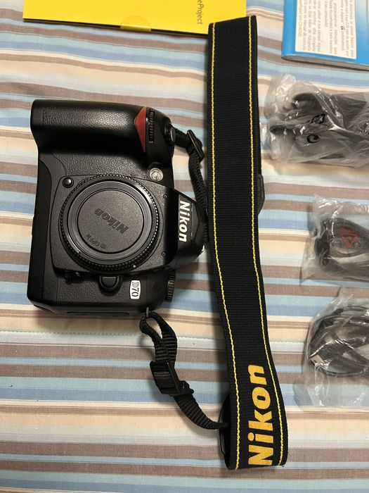 Kit Nikon D70 Advance (maquina e acessorios)