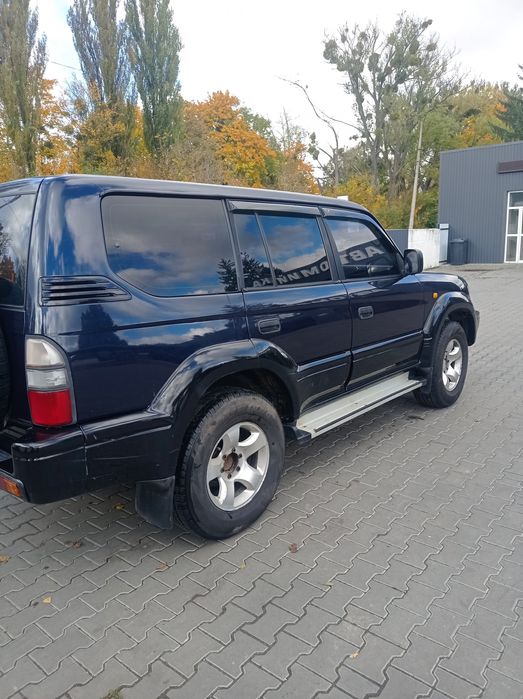 Тойота Ленд Крузер Прадо 90