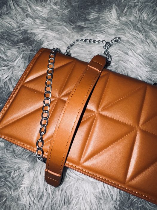 Сумка з ремінем нова