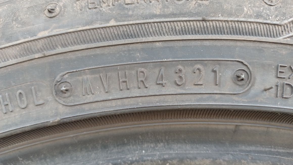 Opony letnie Falken Azenis FK510 235/45R17 97Y