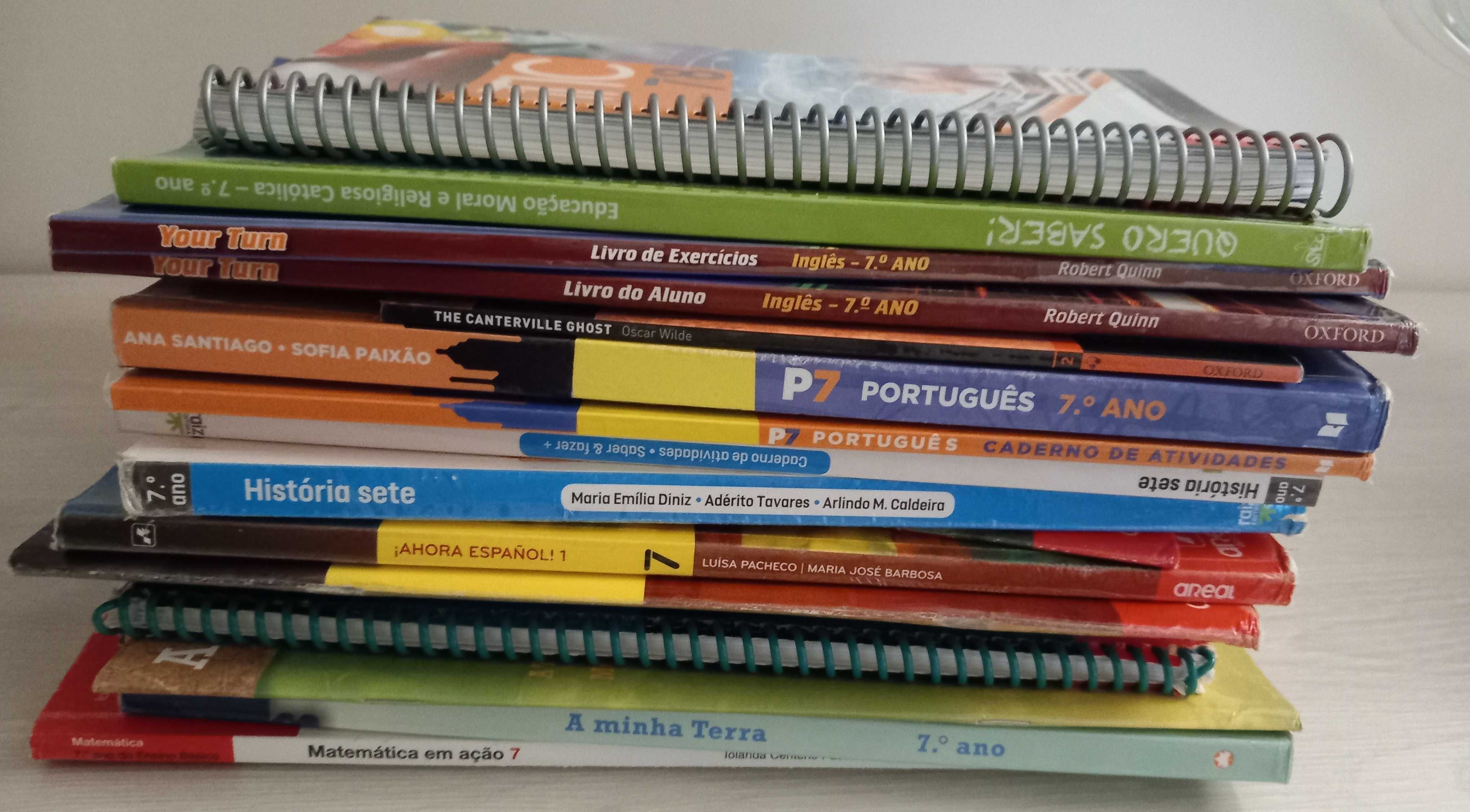 Manuais Escolares / Cadernos de Atividades 7º ano