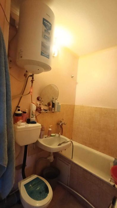 1 ком. в центре Таирова. ул. Глушко. "Панорама"