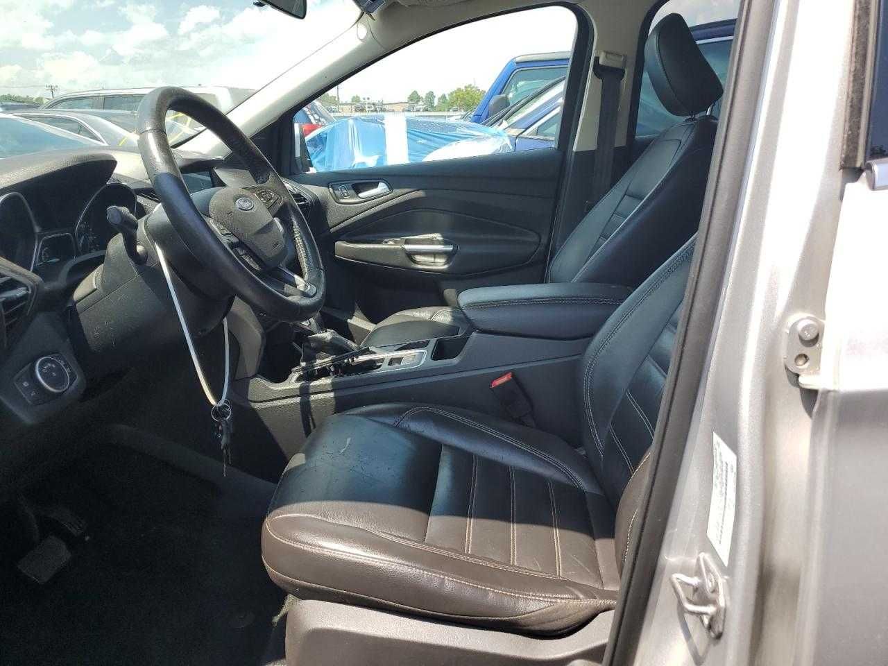 FORD Escape SEL 2018