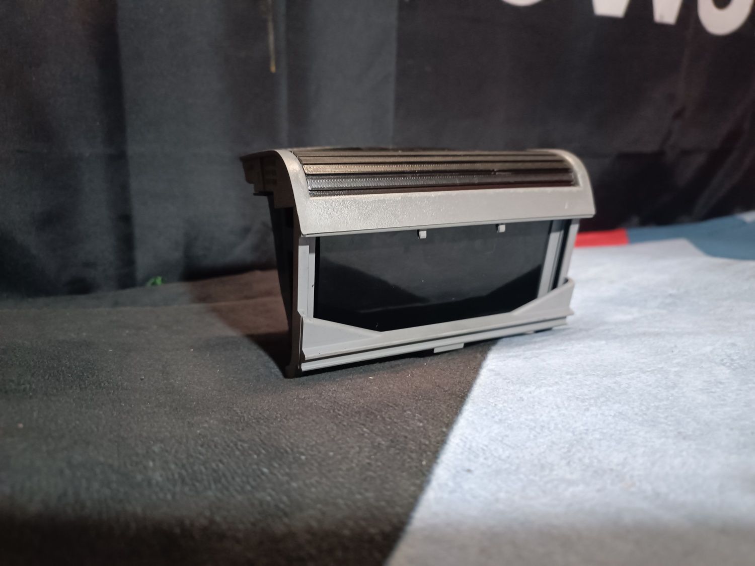 Cinzeiro para consola central bmw  compatível com todos os modelos e46