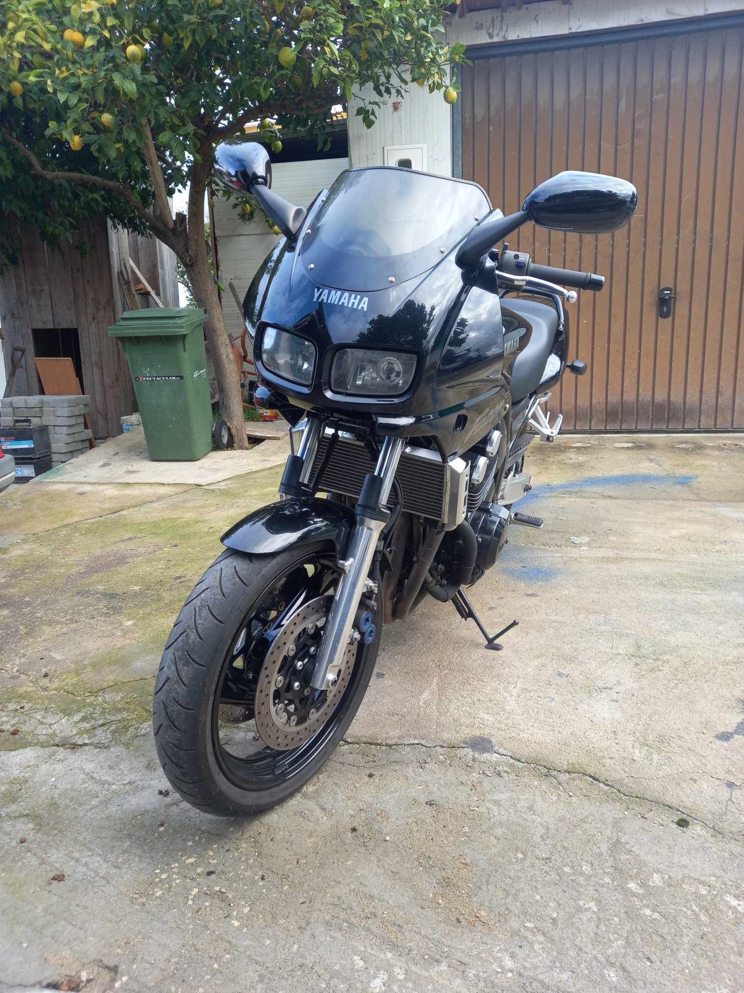 Vendo Yamaha fazer 600