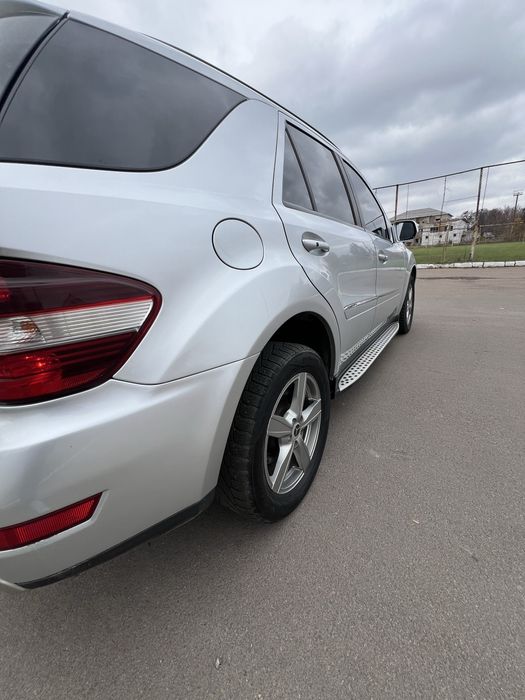 Mersedes Benz ML350 2009рік без пневмо с газом