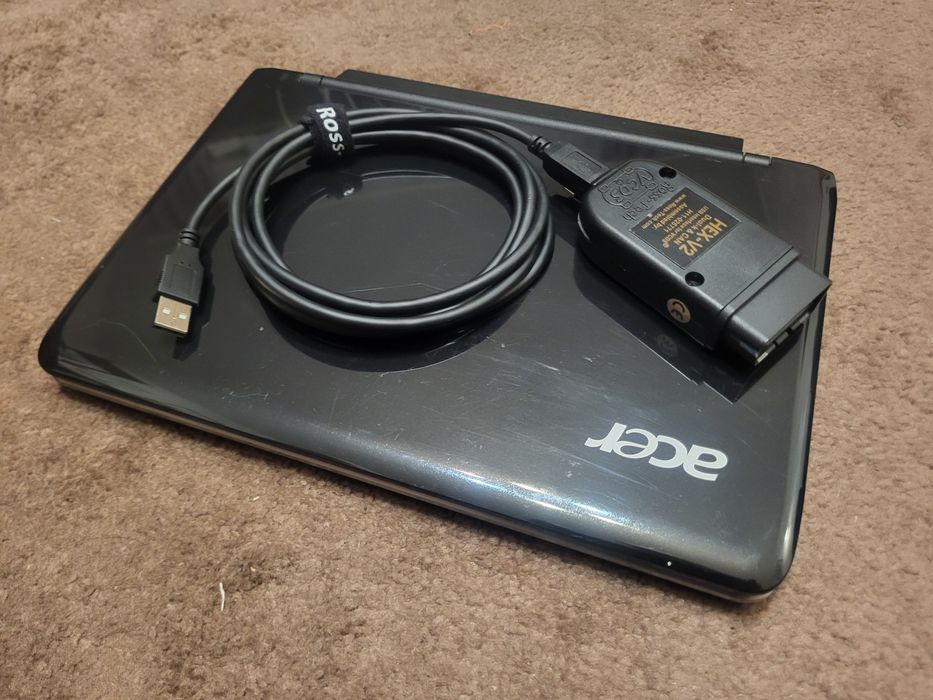 Нетбук ACER Aspire one ZA3  и Вася Диагност оригинал