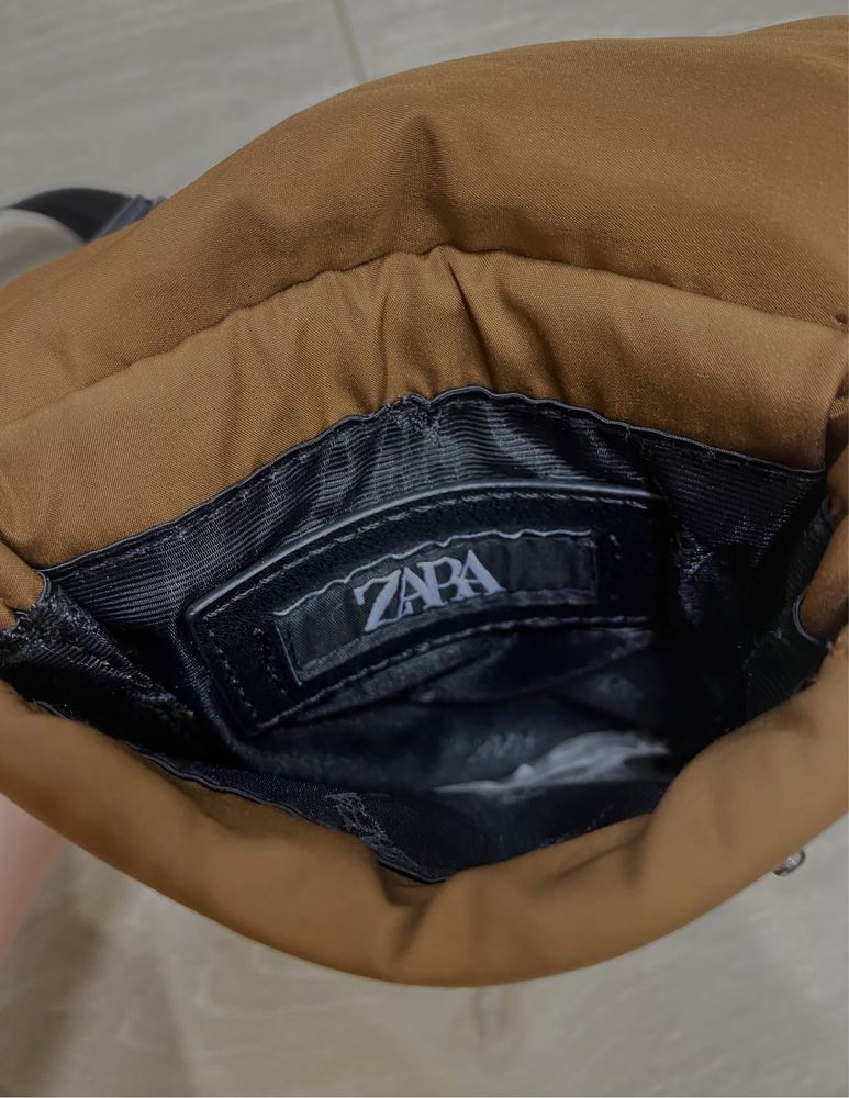 Сумка для мобільного телефону Zara Padded Crossbody bag