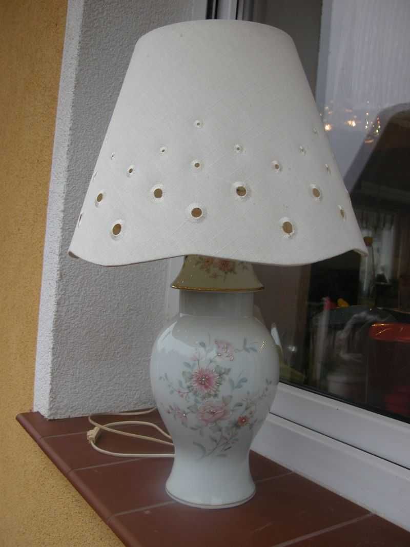 porcelana -  stara lampa / lampka limoges angelique