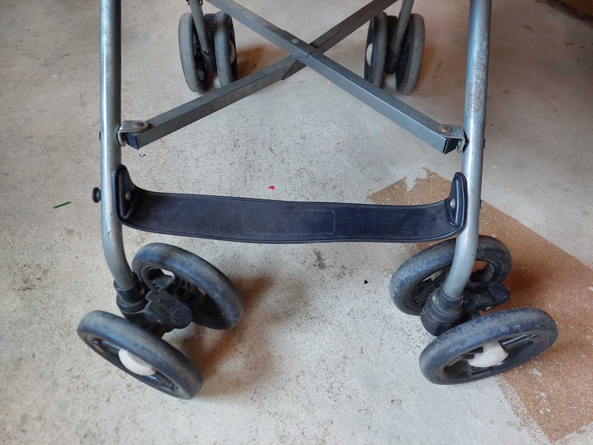 Carrinho transporte criança