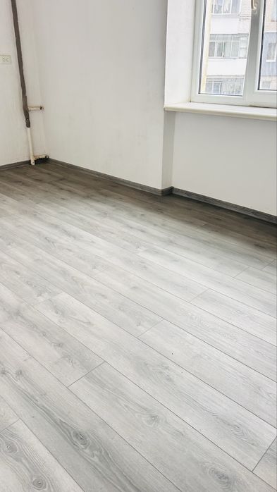 Продаж 2-х кім з євроремонтом