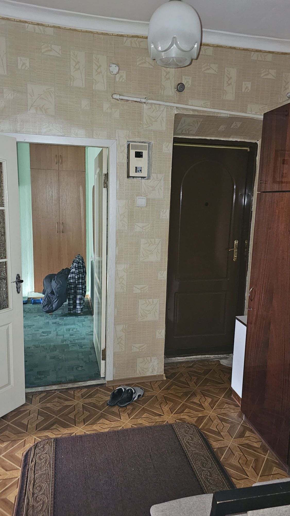Продам 2к квартиру Центр