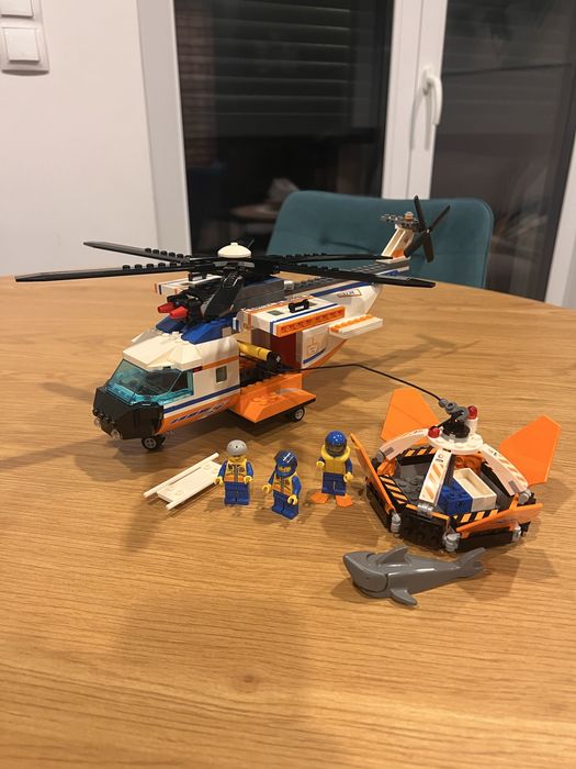 Lego City 7738 Helikopter i tratwa ratunkowa straży przybrzeżnej 2008