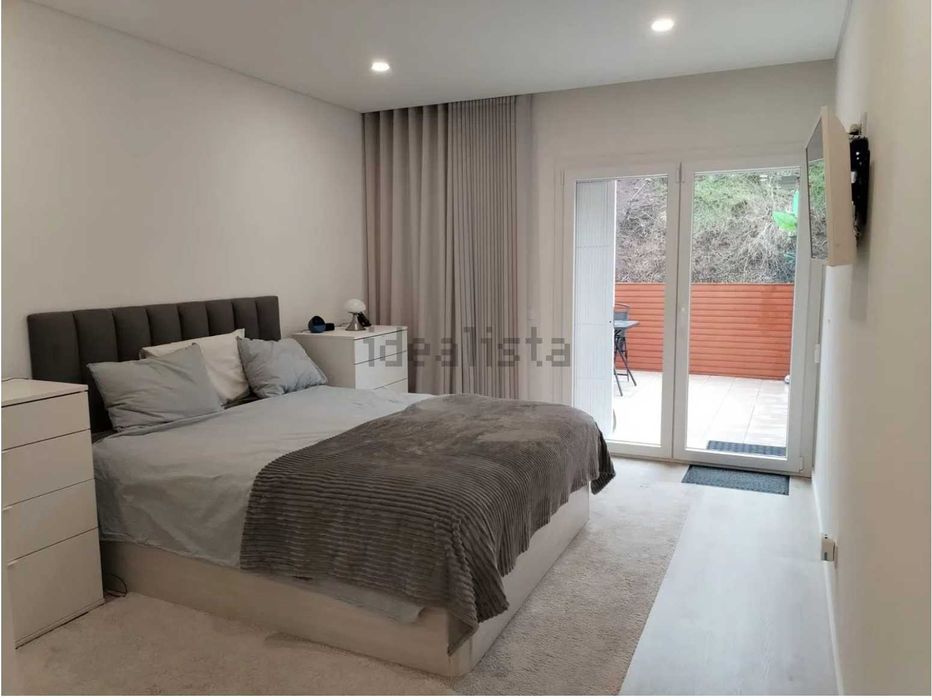 Apartamento T2 - NOVO - com terraço - construção de 2025