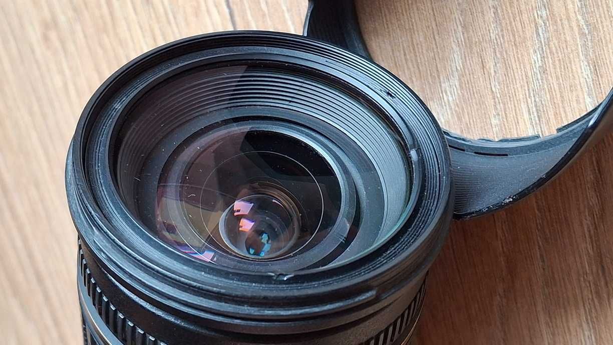 Tamron 17-50 mm f/2.8 - Sony A i Minolta A - stan bdb