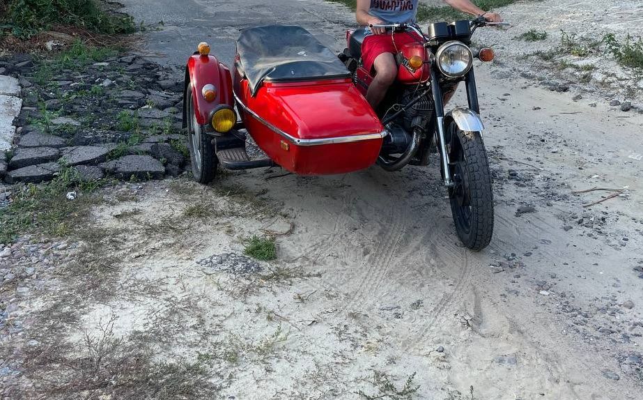 Коляска Иж планета 4