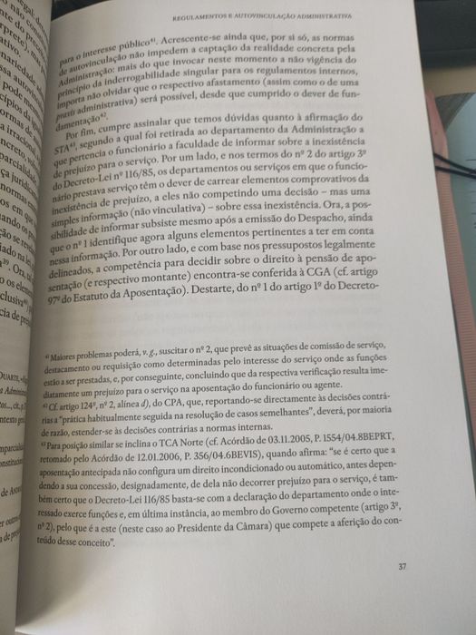 Estudos sobre os regulamentos administrativos