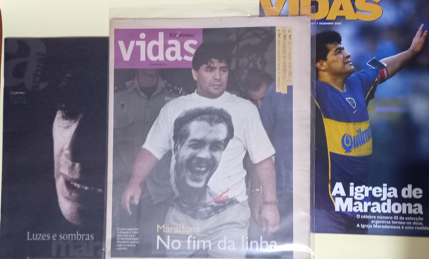 Maradona em 2000, 2002 e 2009 revistas e conteúdos