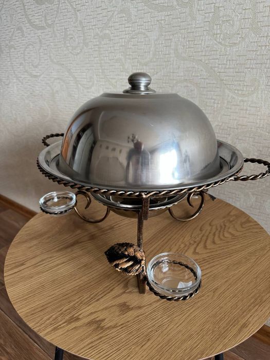 Садж с тремя соусницами