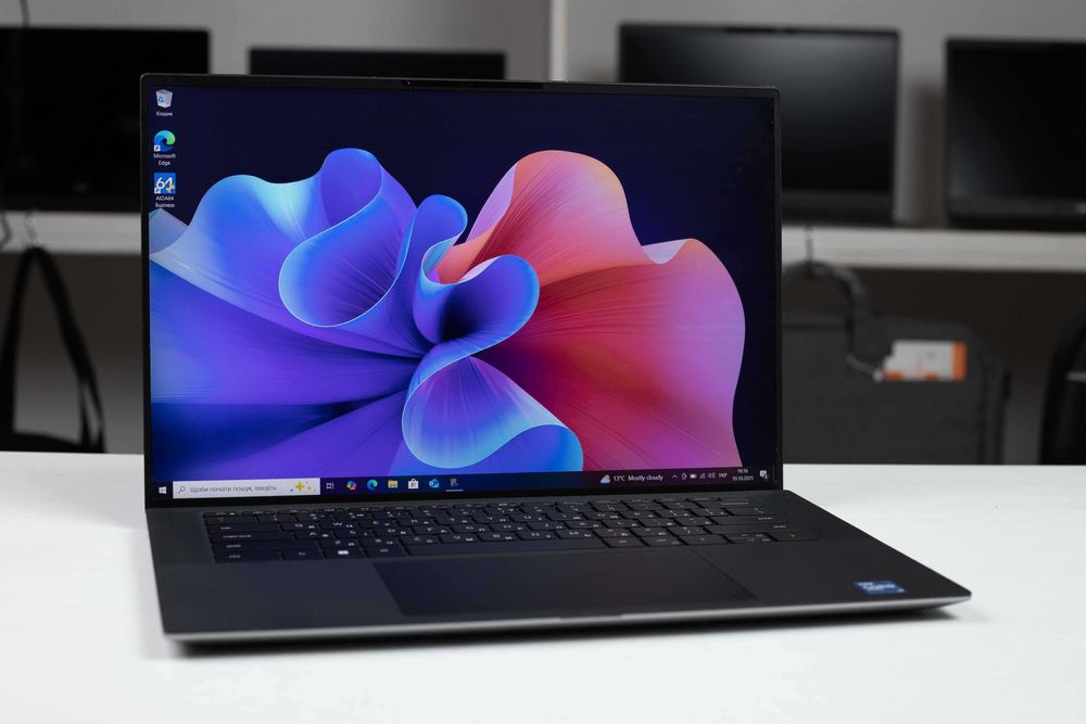 Dell Precision 5560 i7-11850H 32RAM 1Tb SSD RTX A2000 FHD IPS 15,6”