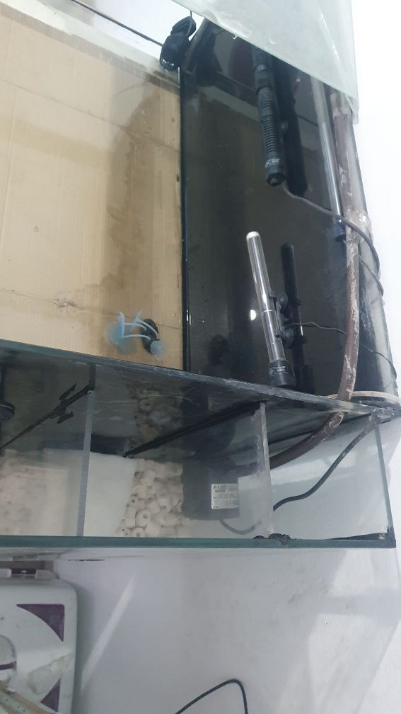 Aquário 250L com sump já incorporado