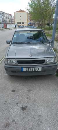 Opel corsa A      .