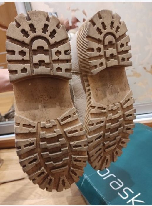 Cапоги натуральна шкіра на 39р