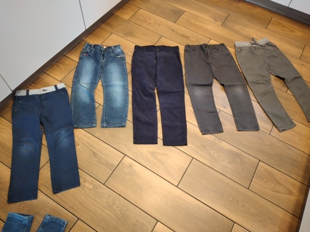 Spodnie chłopięce  4 - 5 lat