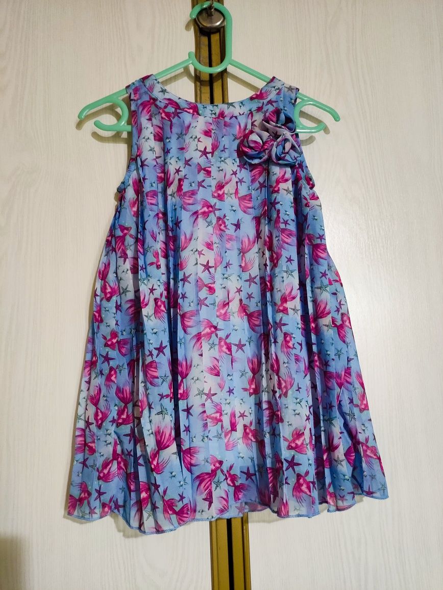 ;) 92 niebiesko różowa sukienka letnia bez rękawów na ramiączkach