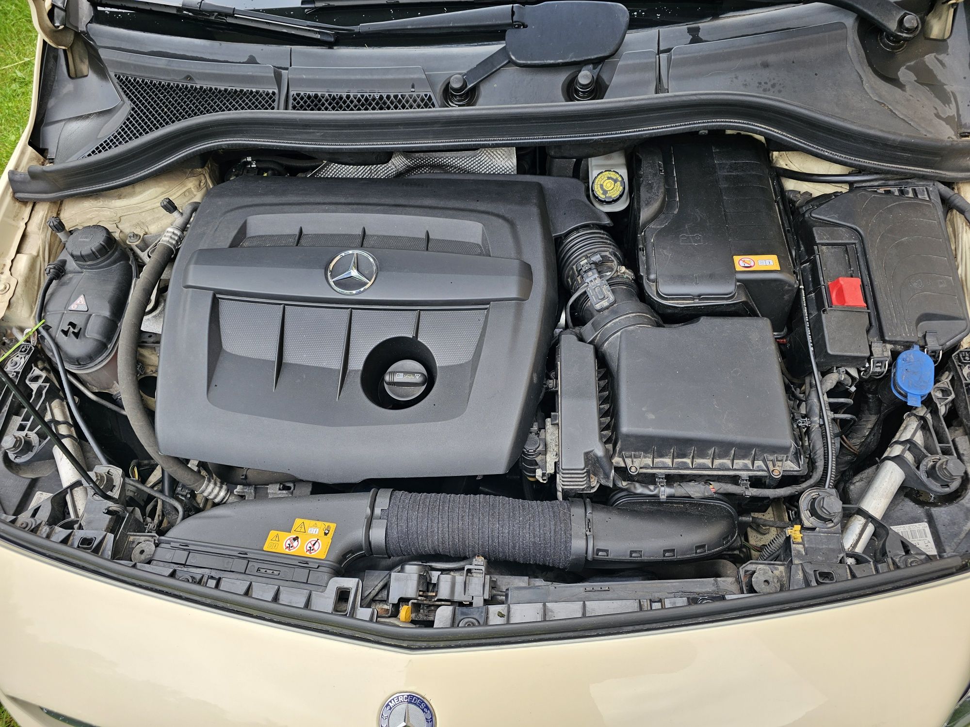 Mercedes B 180 D d 7G-DCT Automat