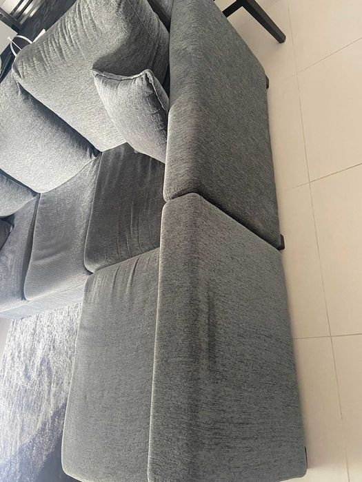 Sofá chaise long cinzento