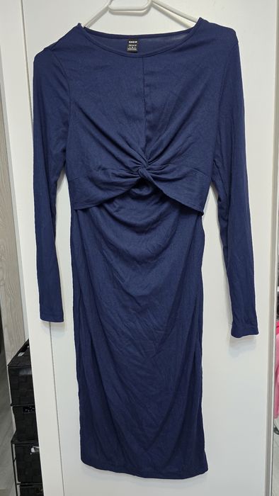 Sukienka ciążowa bardzo przyjemy materia marszczenia na biuście s 36