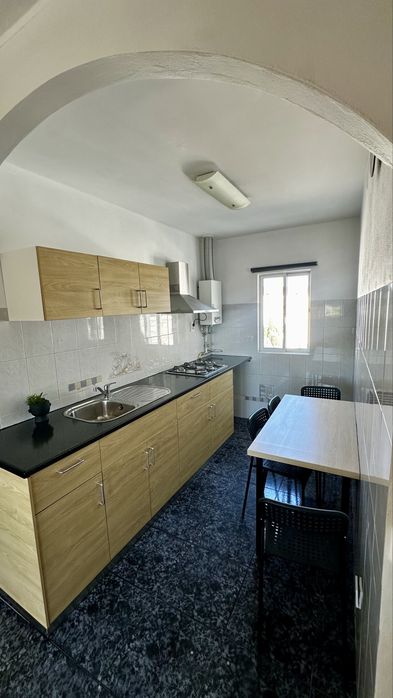 Oportunidade. T2 Renovado no Centro da Marinha Grande- Com garagem!