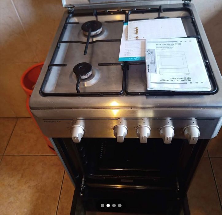 Fogao e frigorifico
