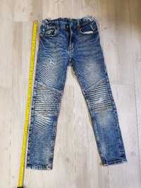 Продам джинсы на мальчика 122 ТМ НМ