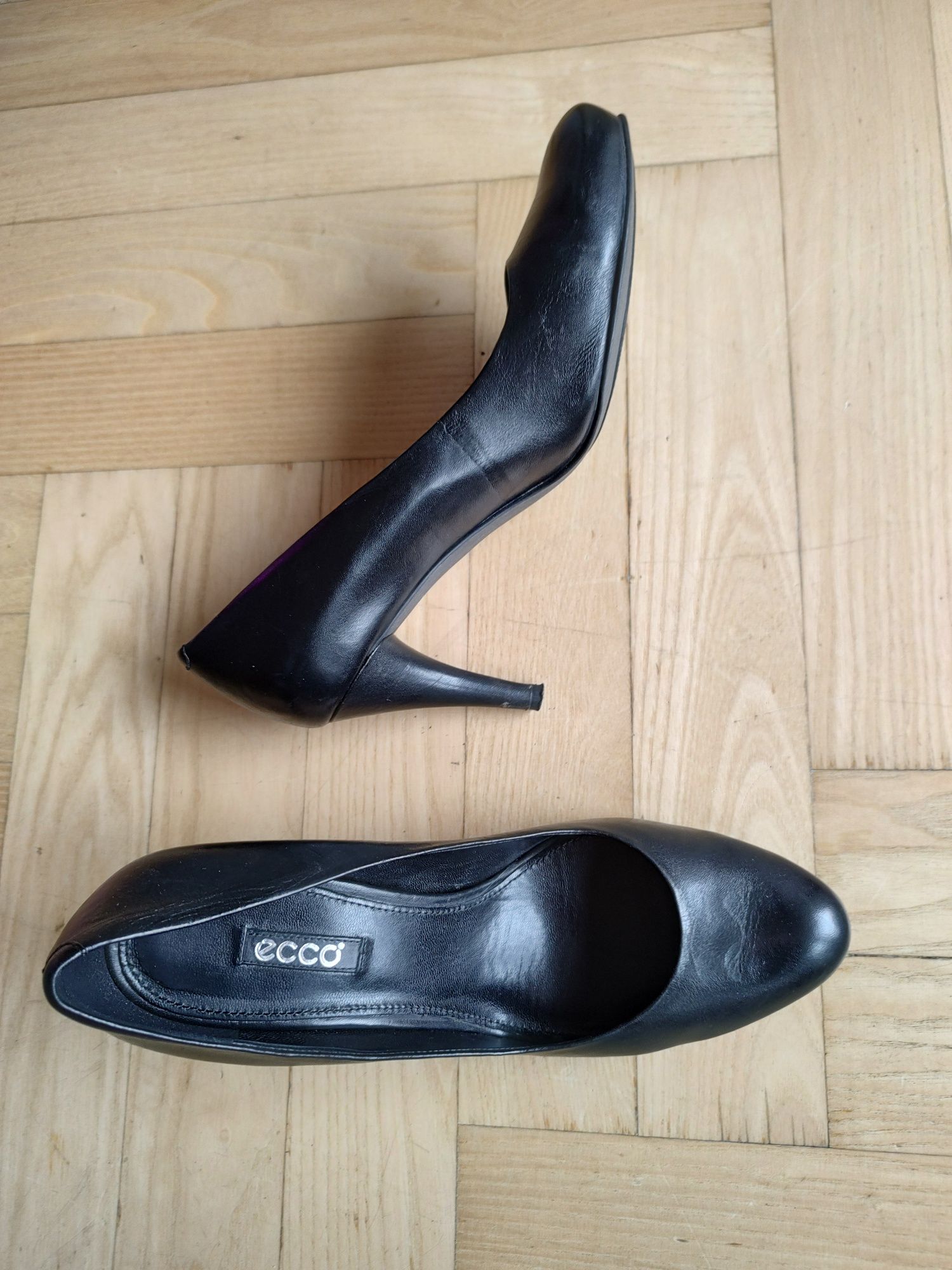 Buty damskie Ecco rozm. 41 skórzane