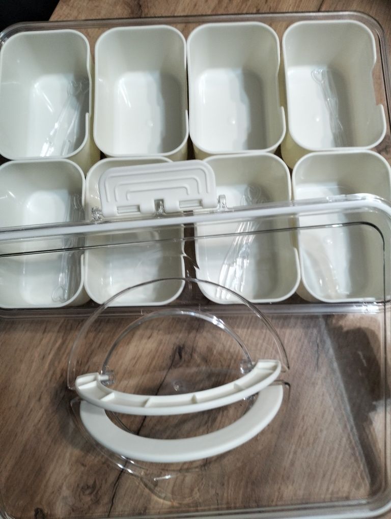 Pojemnik box pudełko