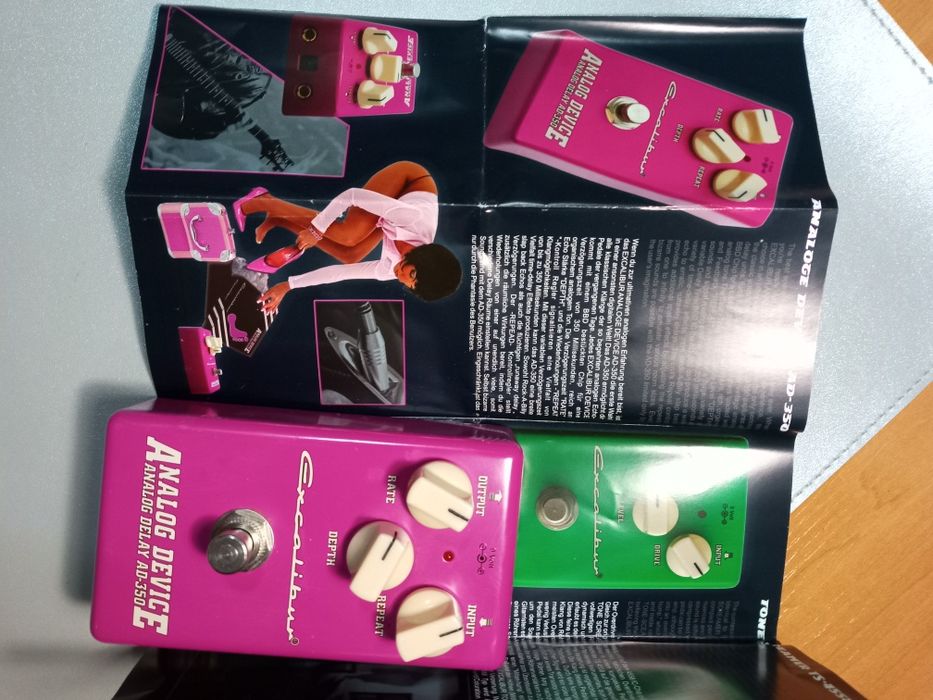 Excalibur Analog delay pedal